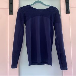 Athleta Navy Long Sleeve Workout shirt  - Medium